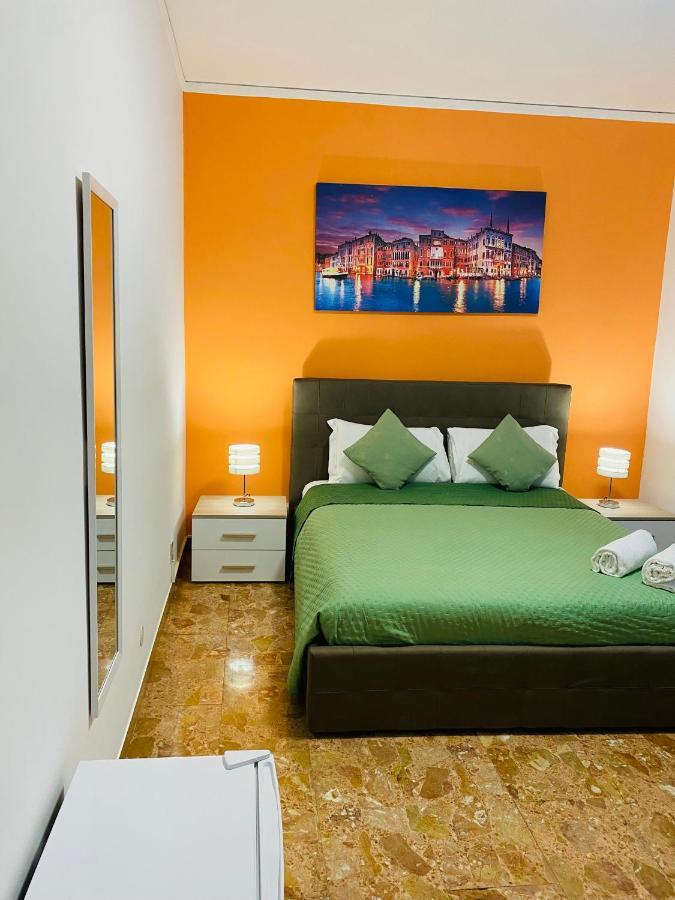Venice Popular Residence Mestre Esterno foto